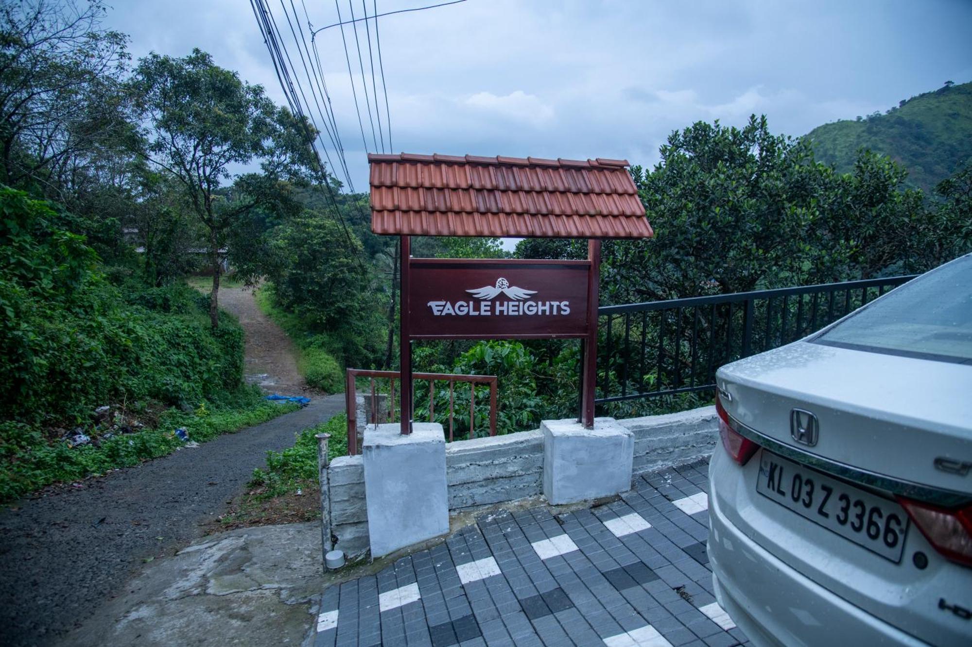Eagle Heights Resort Pirmed Экстерьер фото